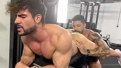 Gym Bros – Alejo Ospina and Mario Hervas – Blowjobs and rimming