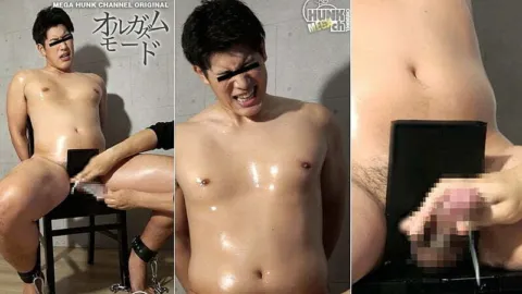 HUNK CHANNEL – OAV944 – ゴツい太股のガッチリ筋肉で優しい笑顔のアメフト男前・稔(みのる)くん23歳が男の手コキ責めに快感寸止めを味わう!!亀頭を責められると雄声上げて悶絶絶頂!!【男責めver.】